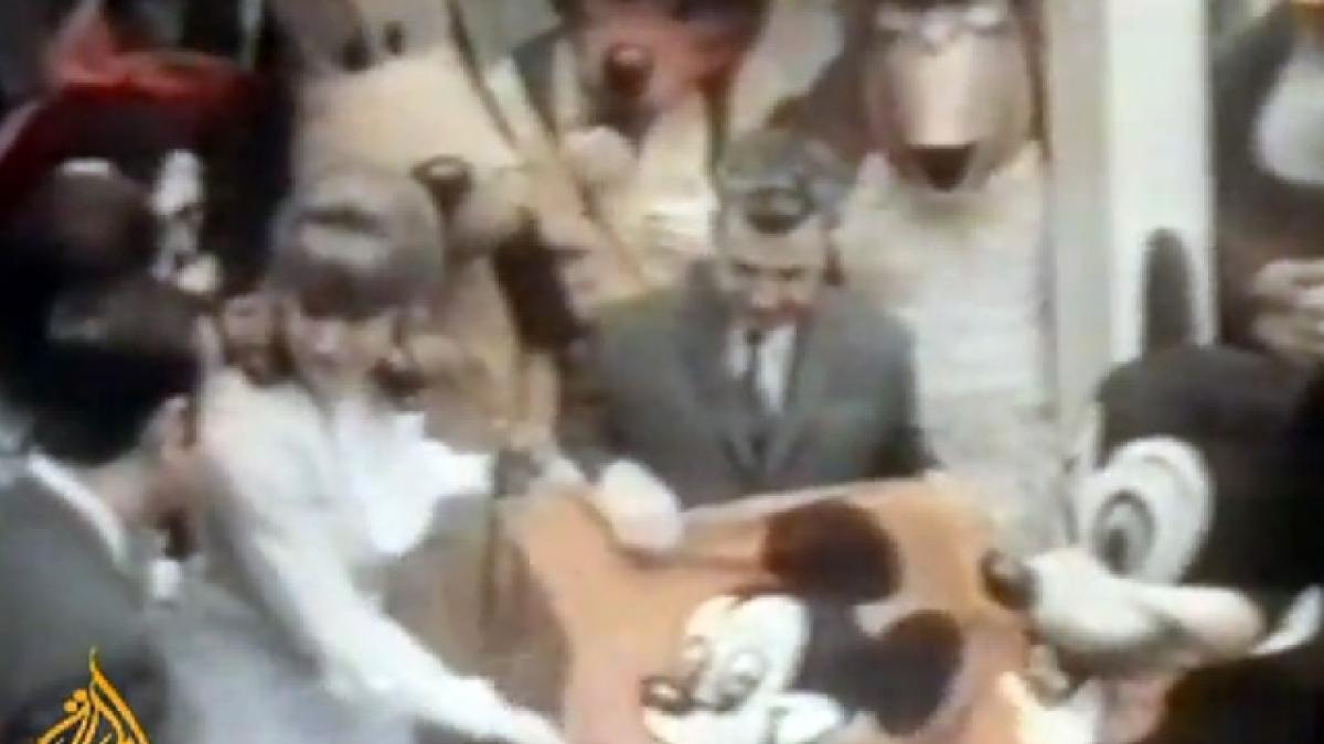 „Turul Dictatorului” - reportaj Al Jazeera despre ultima ofertă turistică a Elenei Udrea (VIDEO)