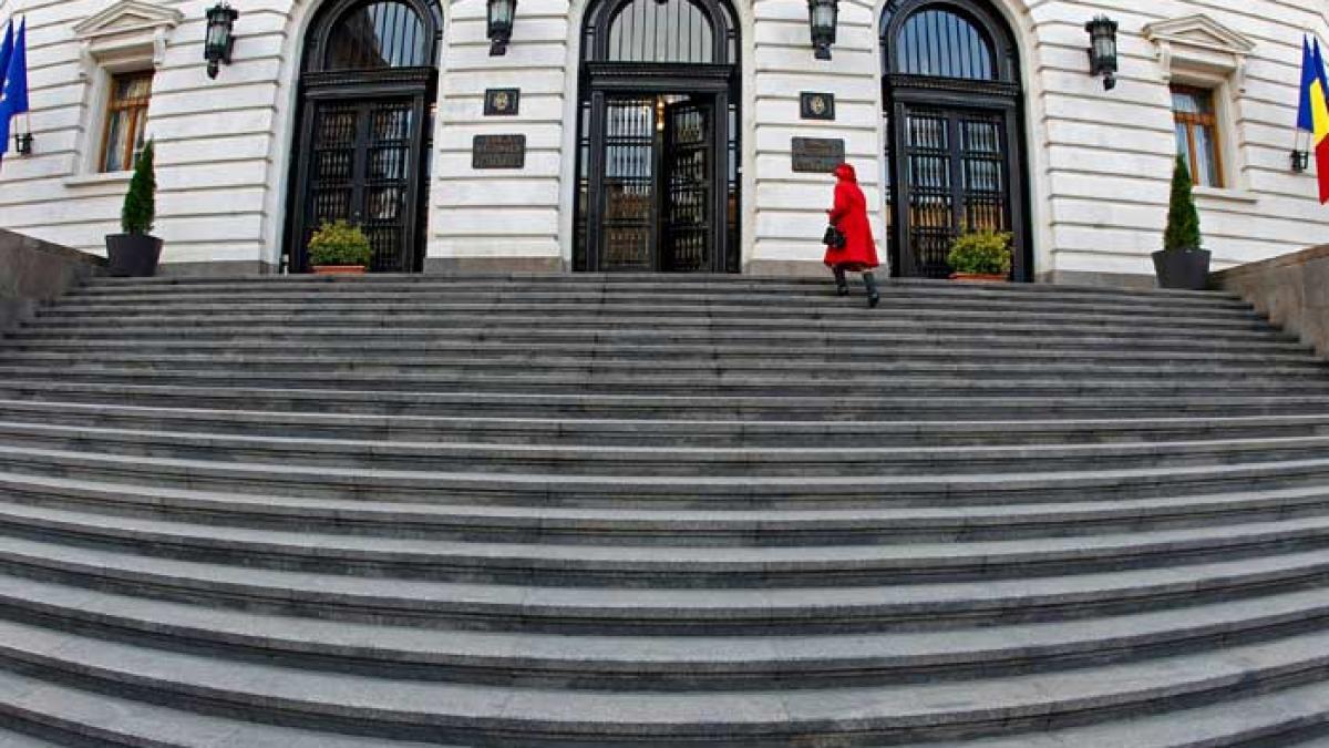 România se pregăteşte să naţionalizeze bănci