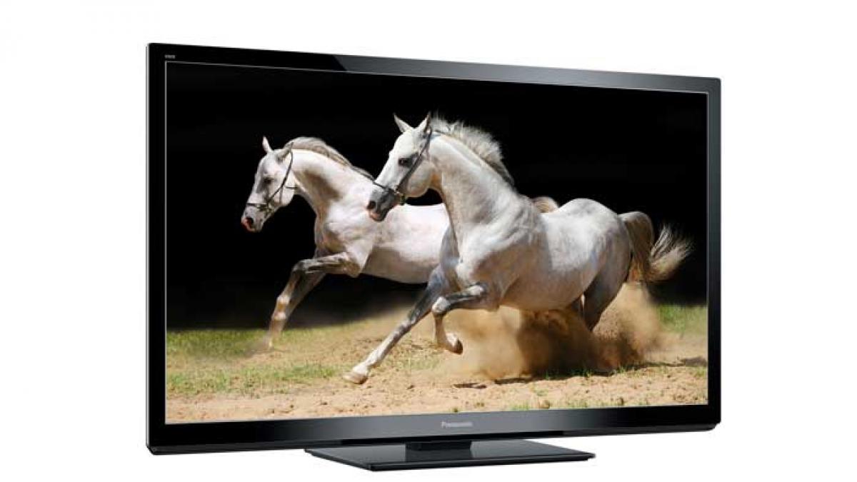Primul canal 3D din România suflă în pânzele TV-urilor. Producătorii de televizoare visează cu ochelarii pe nas