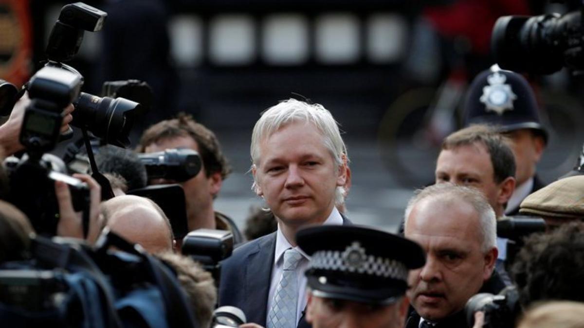 Julian Assange va fi extrădat în Suedia