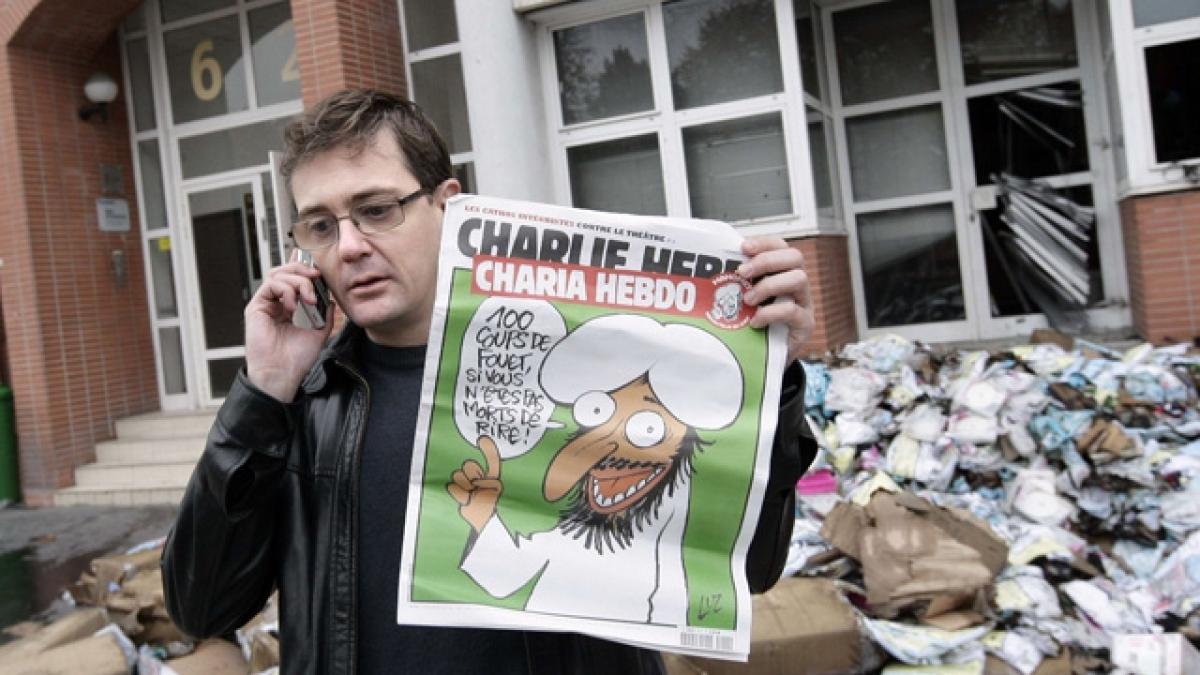 Simpatizanţi musulmani au incendiat redacţia săptămânanului de satiră francez Charlie