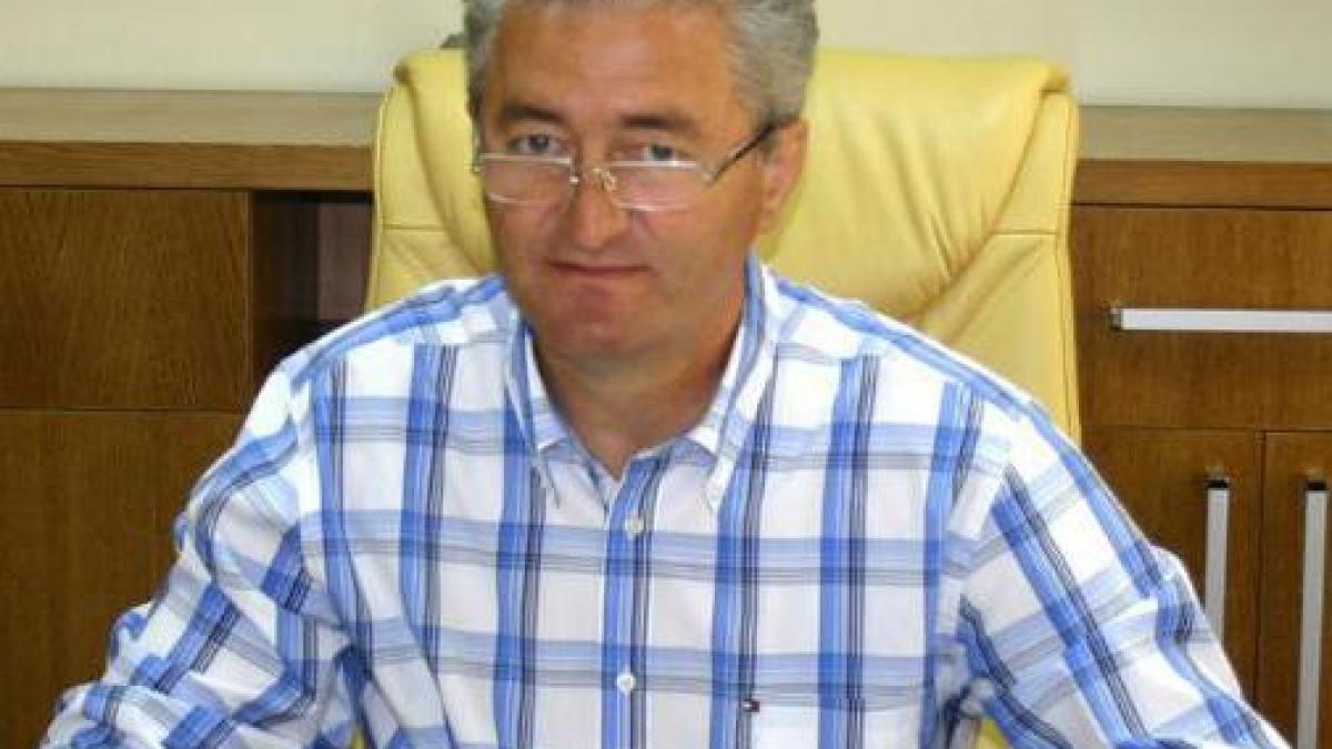 Primarul din Drobeta, rănit într-un accident de circulaţie