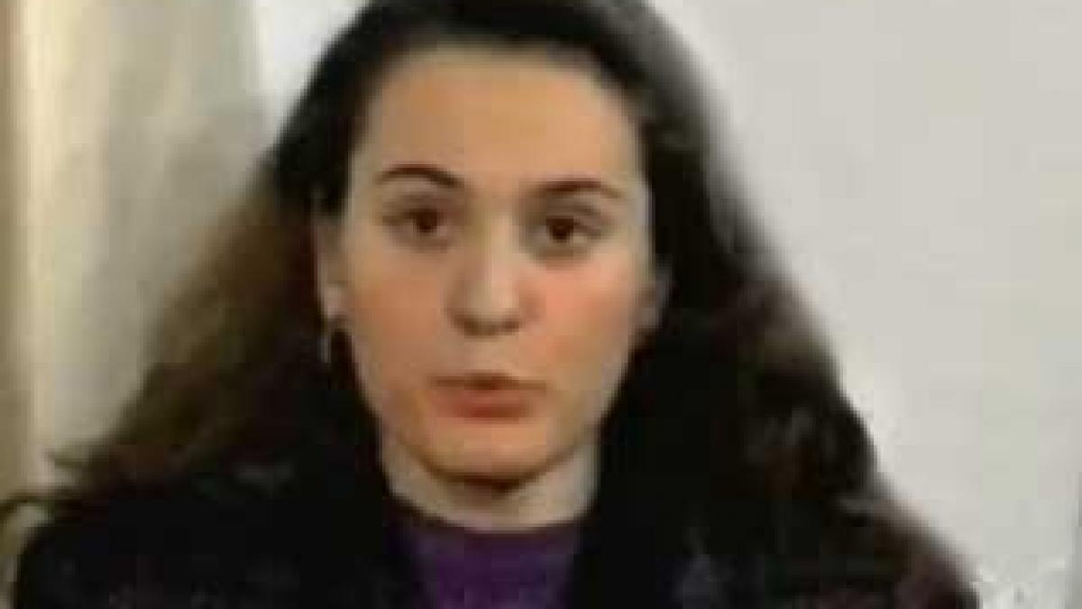 Andreea Esca, la prima emisie (VIDEO)