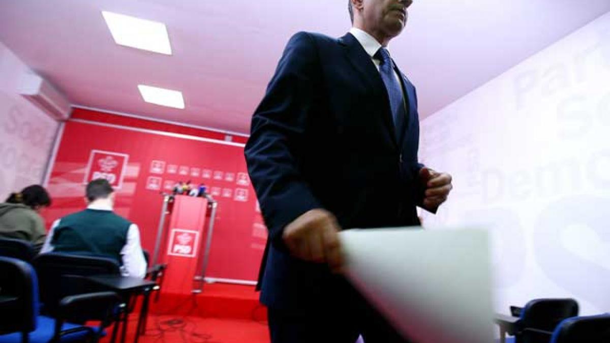 Ponta grăbeşte execuţia lui Geoană. Conducerea PSD a decis devansarea datei CEx-ului care decide soarta şefului Senatului