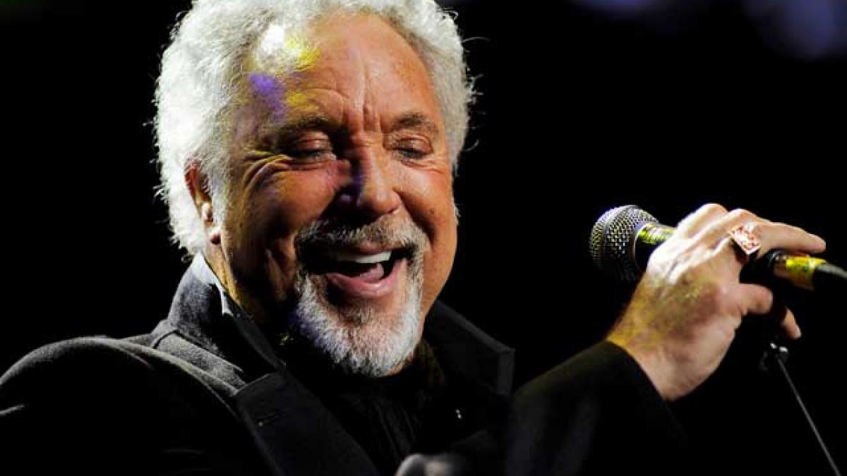 Omul zilei: Sir Tom Jones