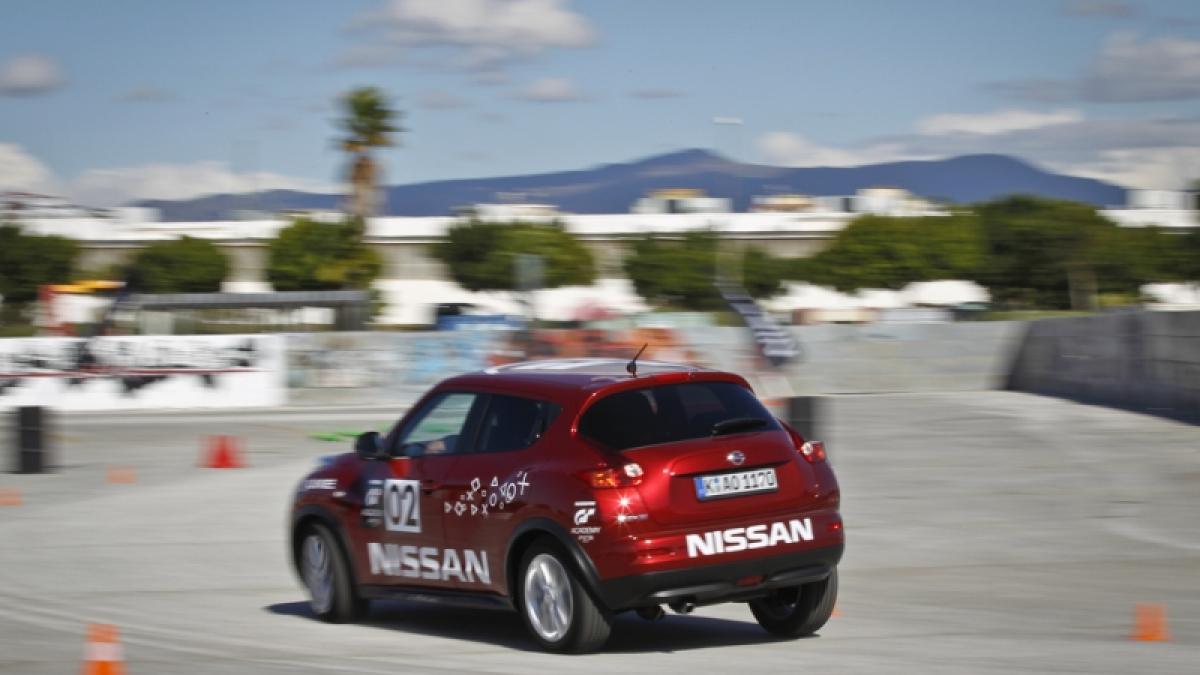 Aventurile TopGear continuă si vă provoacă la un concurs!