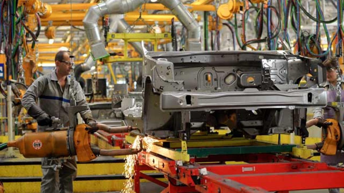 Industria, performera României. Exporturile au crescut PIB-ul