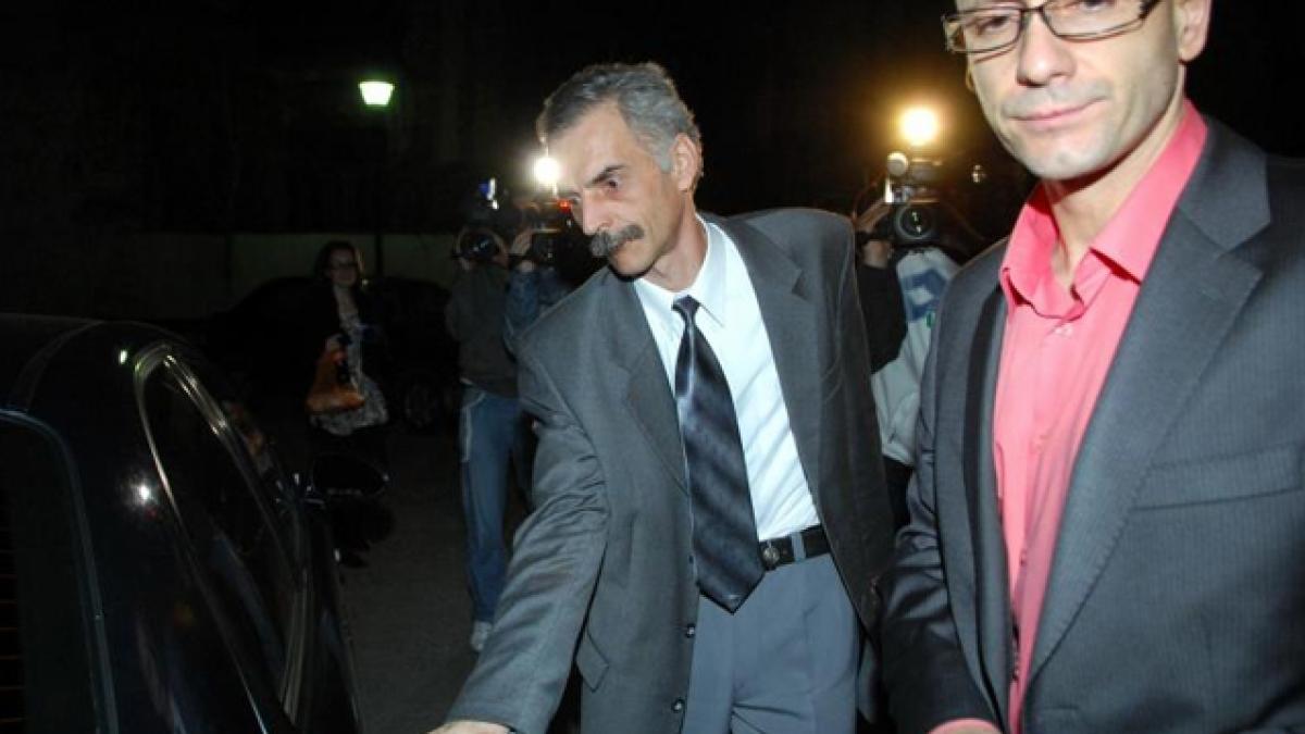 AUDIO EXCLUSIV Prima dovadă audio că DNA fabrică dosare. Ascultă cum doi procurori anticorupţie ameninţă un denunţător