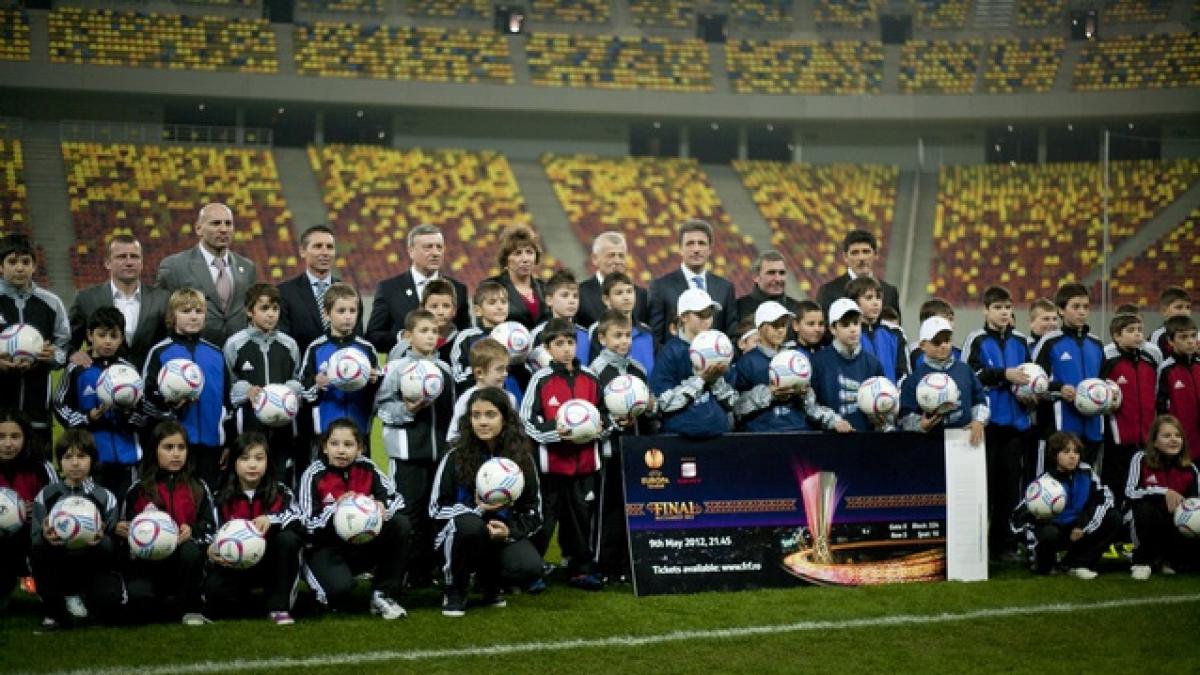 Se pun în vânzare biletele pentru finala Europa League Bucureşti 2012. Vezi cât costă şi cât timp ai la dispoziţie să le iei