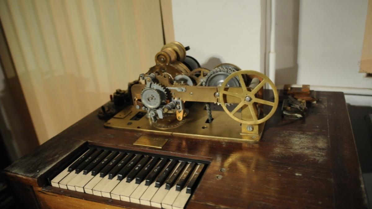 Unirea de la 1918 cu telegrame şi telefoane de campanie