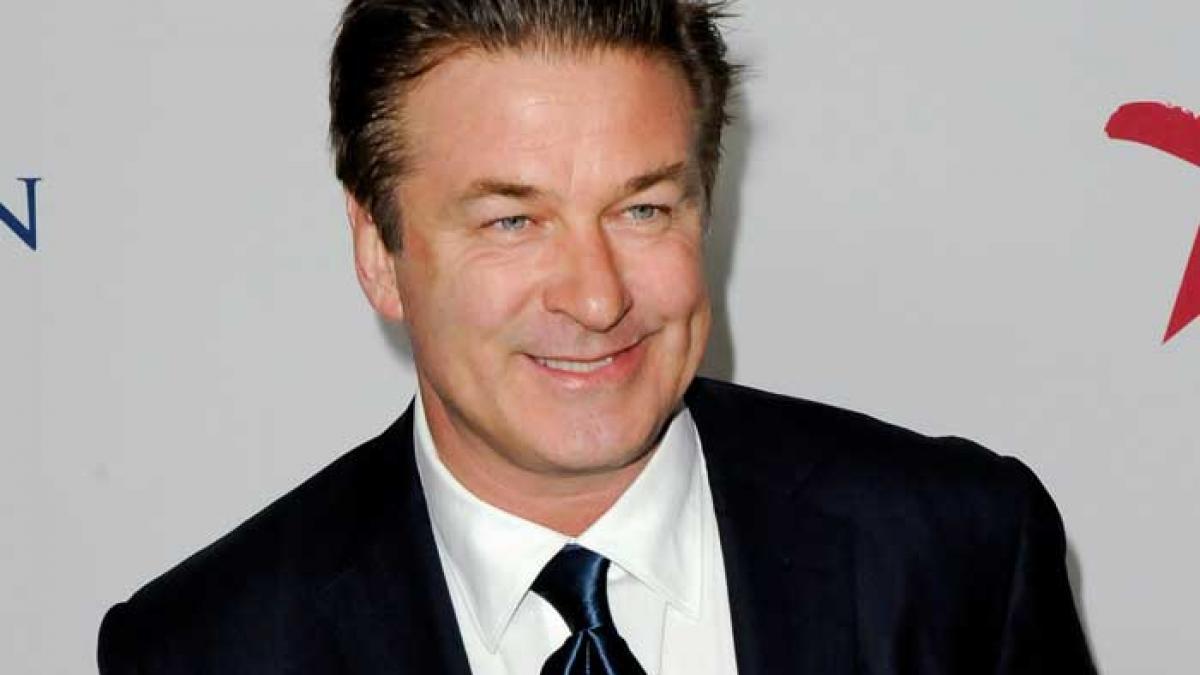 Alec Baldwin,  dat jos din avion
