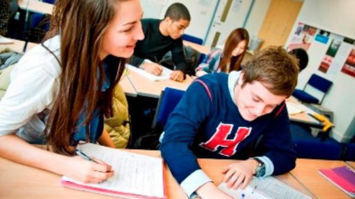 Targ internaţional de educaţie, la Bucureşti: Cum să alegem cele mai bune licee din Europa şi la ce ne ajută?