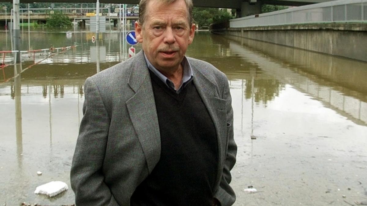 Vaclav Havel, încă disident în Cehia, la 75 de ani