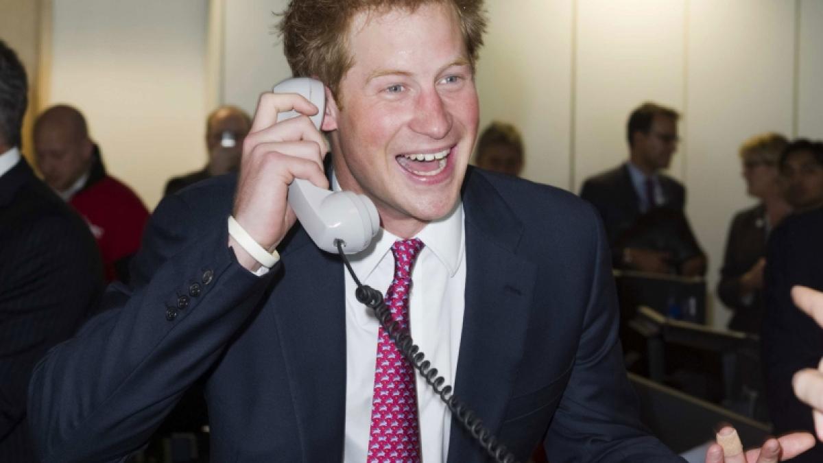 Prinţul Harry al Marii Britanii - martor telefonic al unui jaf
