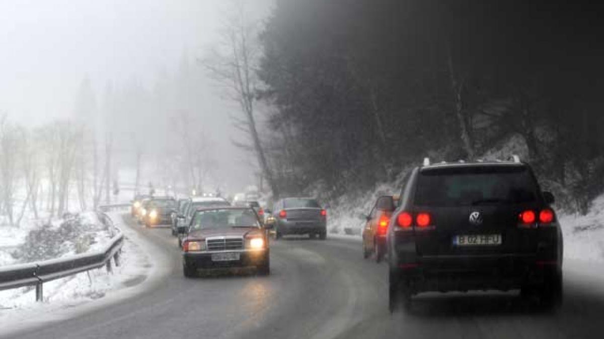 A început exodul de Revelion. Pe DN 1 se circulă bară la bară