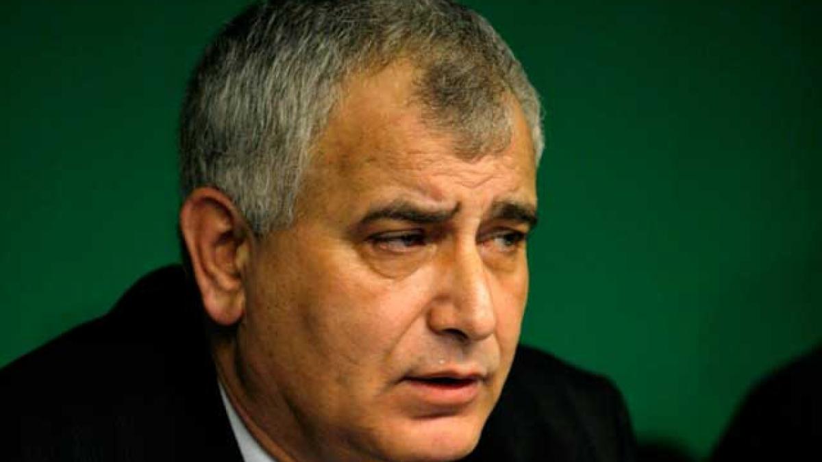 Dumitru Pelican: "România, o ţară coruptă, dar fără corupţi!"