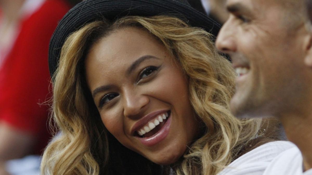 Twitter a făcut-o mamă pe Beyonce