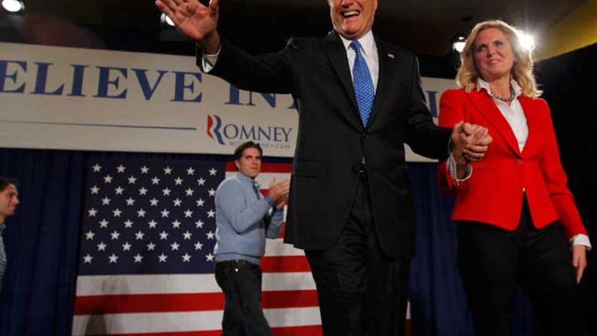 Mitt Romney, învingător la puncte. Opt puncte