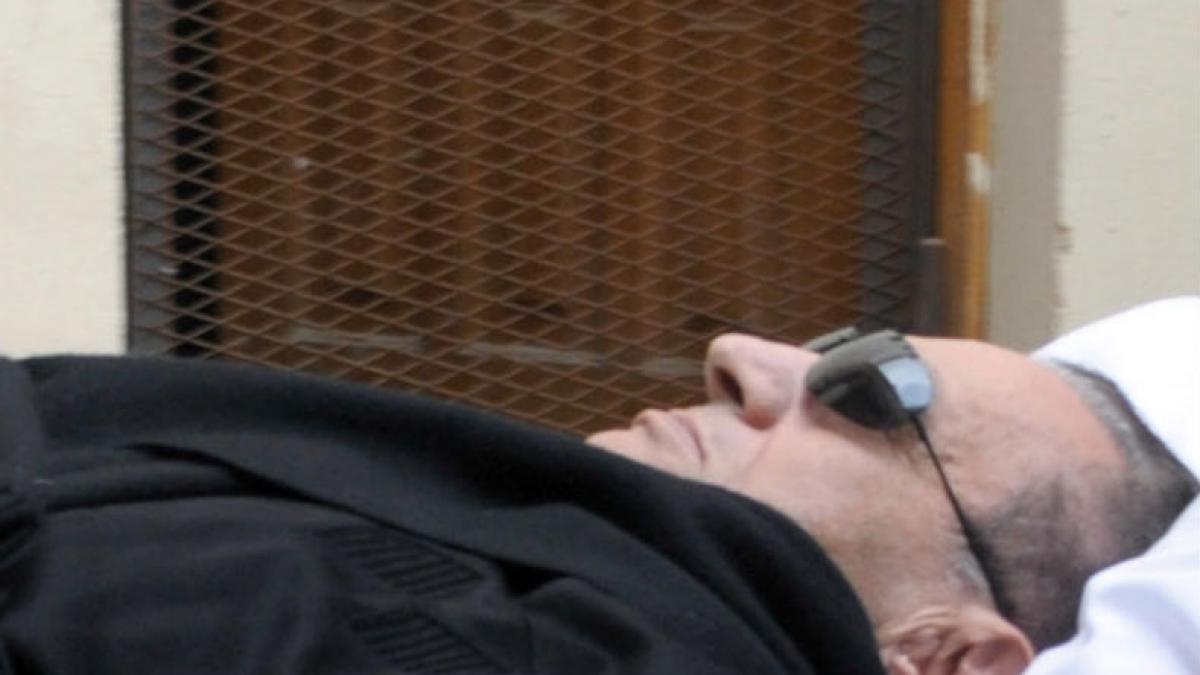 Pe Hosni Mubarak îl pândeşte ştreangul