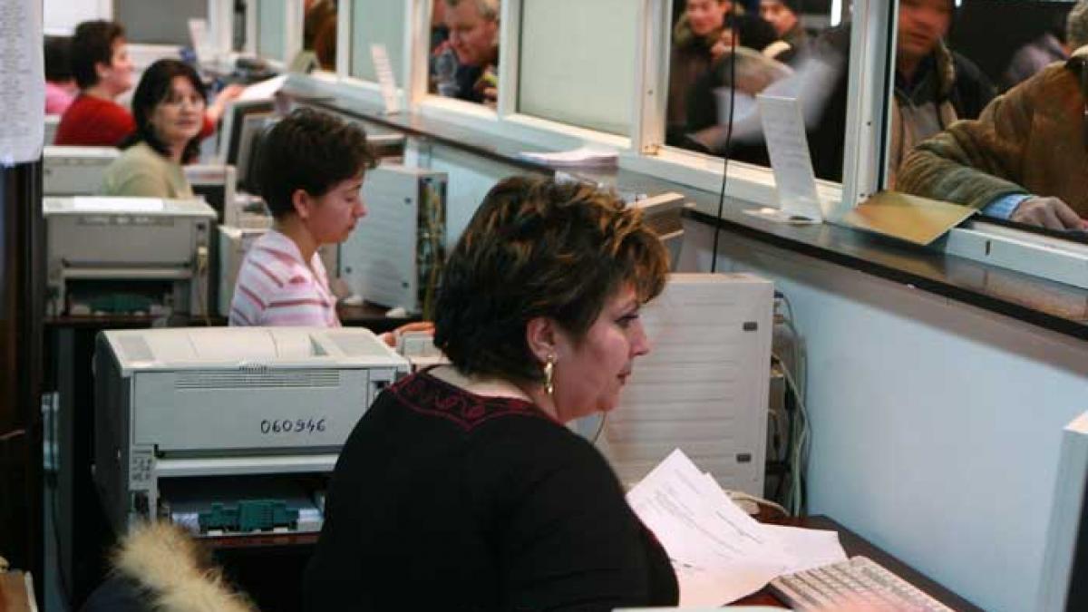 Calendar fiscal pentru 2012. Care sunt datele-limită până la care puteţi plăti taxele şi impozitele, fără penalităţi