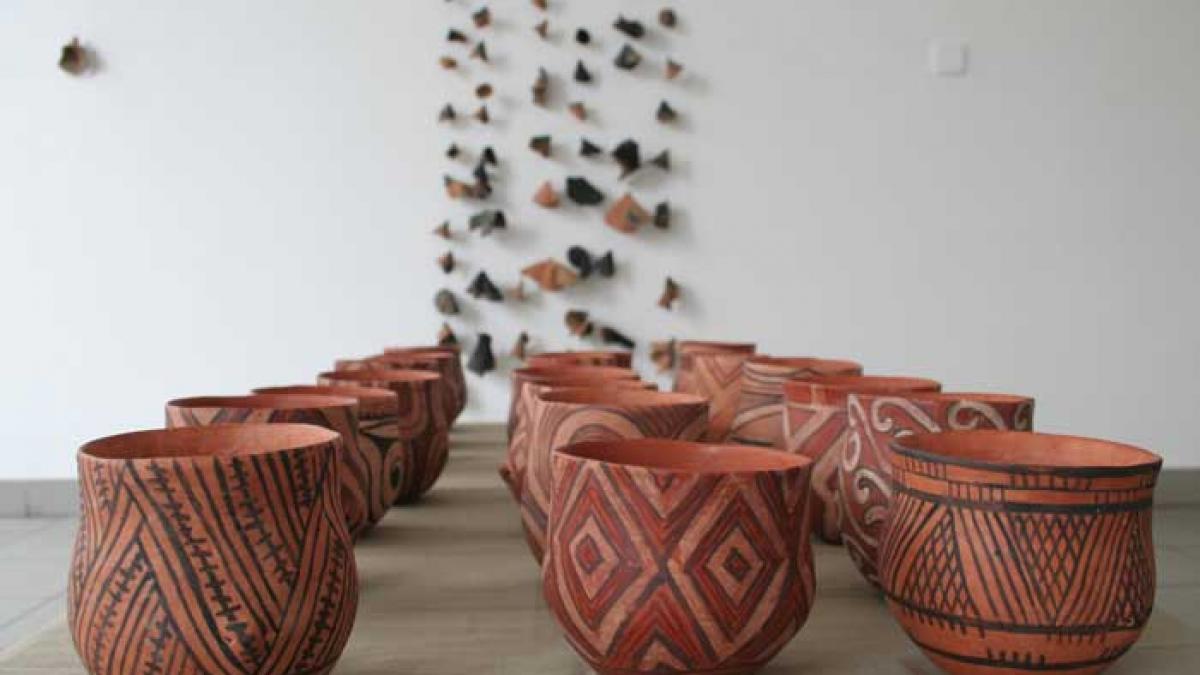 Şi-au făcut o carieră din ceramică de 6.000 de ani