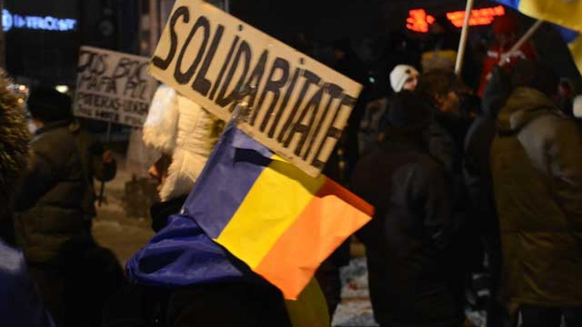 Ziua 17 de proteste. "Pentru orice ciumpalac frigu-i afrodisiac!”