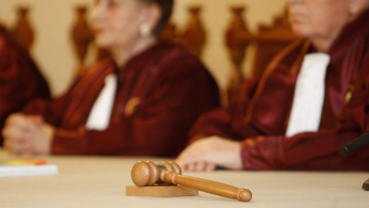 De ce legea alegerilor comasate este neconstituţională