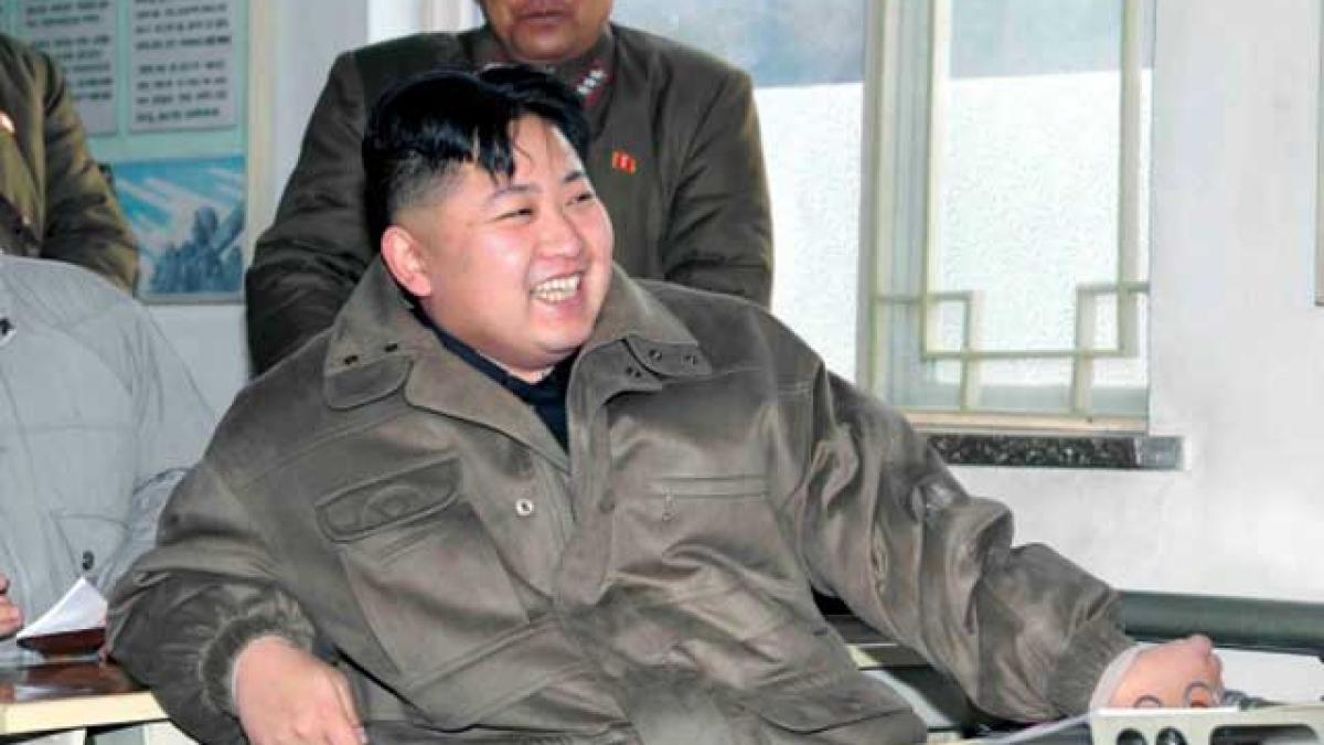 Coreea de Nord inaugurează o sculptură gigantică în memoria lui Kim Jong-il