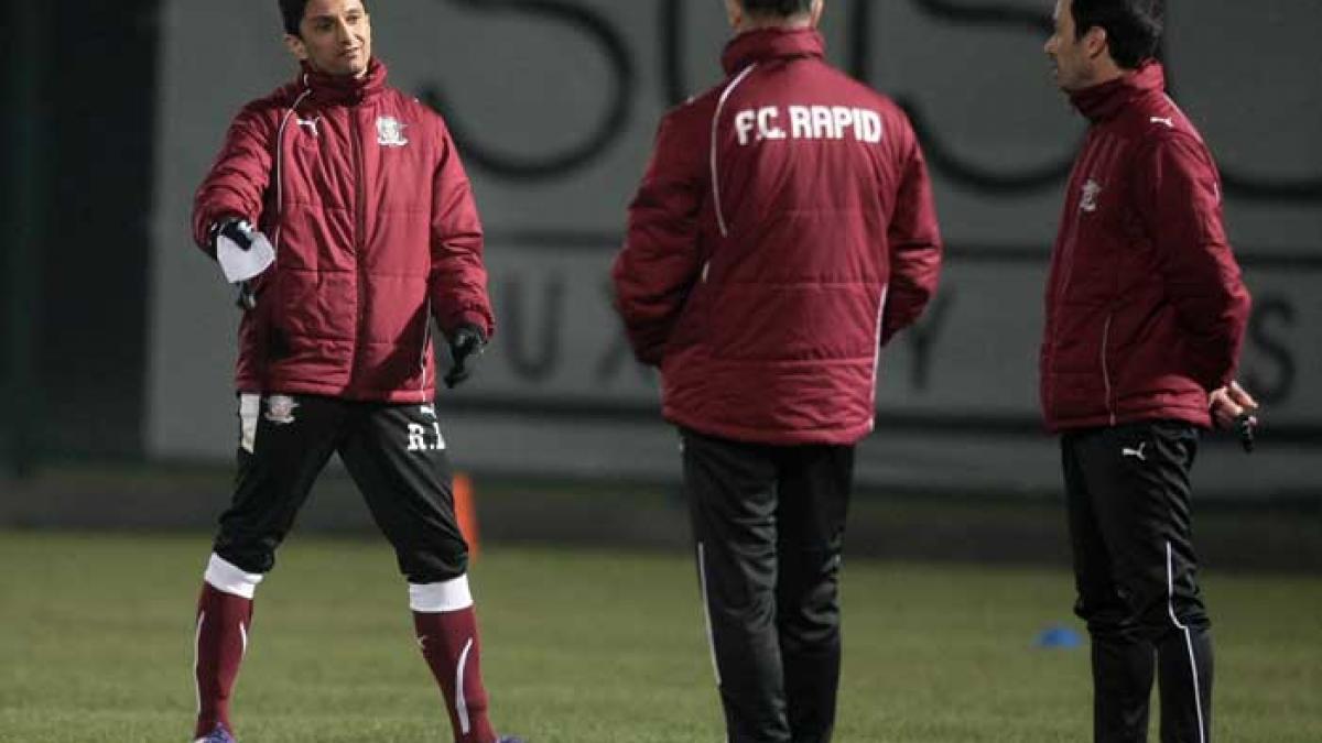 De ce nu jucaţi fotbal?