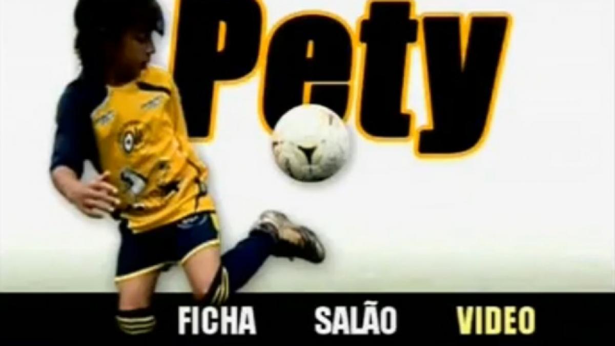VIDEO Real a pus ochii pe un puşti brazilian descoperit pe Youtube. Iată ce poate!