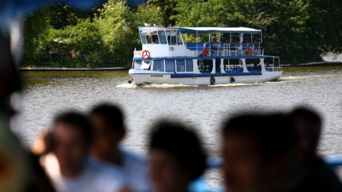 Plimbări gratuite cu vaporaşul pe Lacul Herăstrău, de Florii şi de Paşte