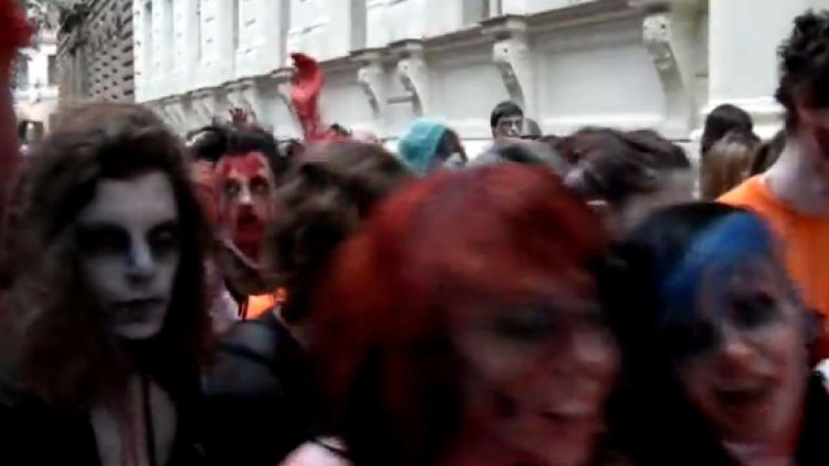VIDEO: Sute de zombi, pe străzile din Praga
