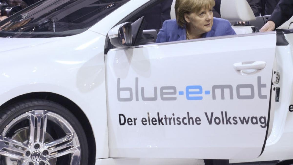 Germania va rata obiectivul de a avea 1 milion de maşini electrice pe şosele, până în 2020