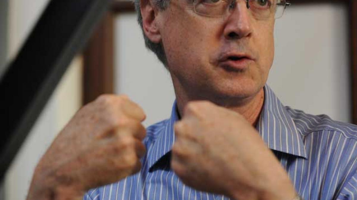 James E Leape, directorul WWF: Dezvoltaţi România folosind natura unică pe care o aveţi!