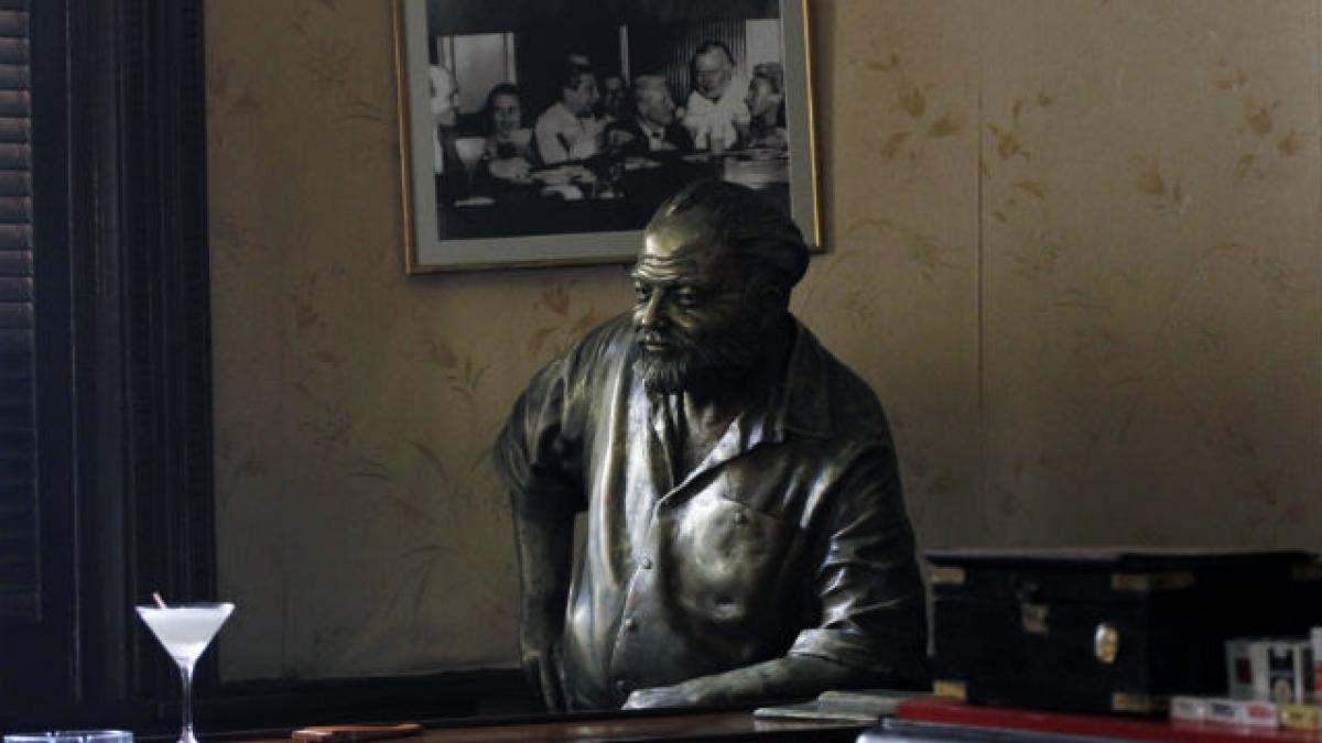 Cel mai mare daiquiri din lume, preparat la Havana, la 113 ani de la naşterea lui Ernest Hemingway