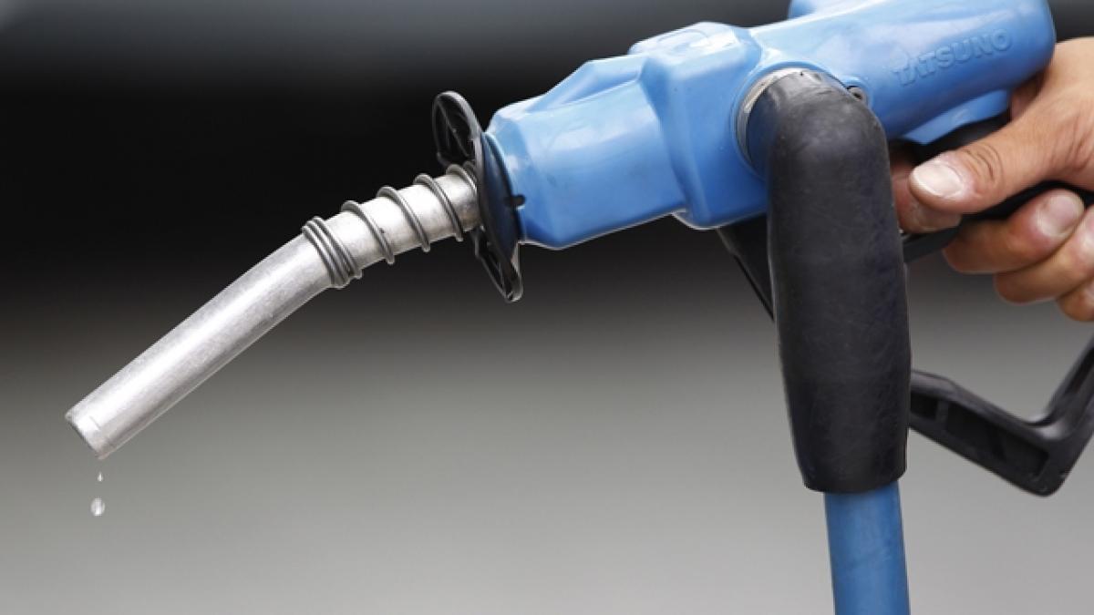 Petrom a scumpit preţurile carburanţilor cu 9 bani/litru