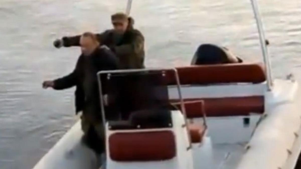 VIDEO: Candidaţi serioşi la idioţii anului - Au pescuit CU GRENADE