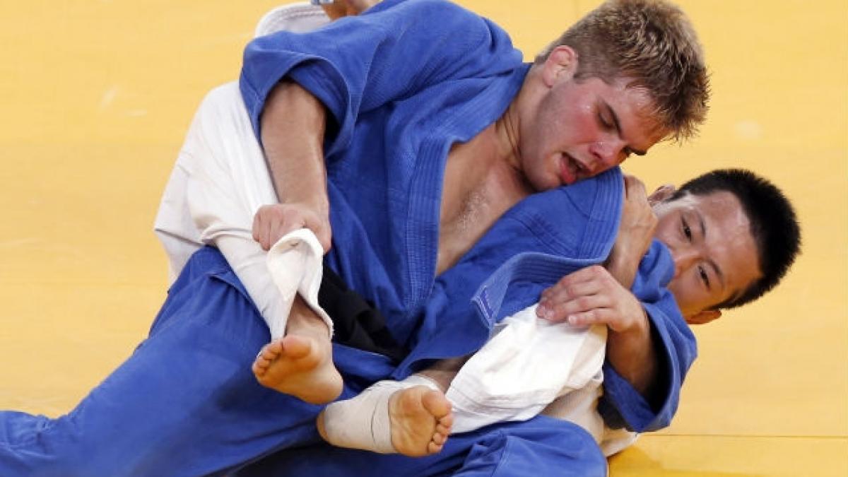Judo: Americanul Nicholas Delpopolo, descalificat pentru dopaj