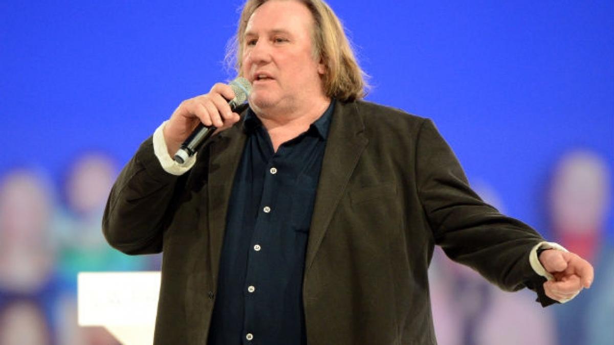Gérard Depardieu a fost dat în judecată pentru agresiune
