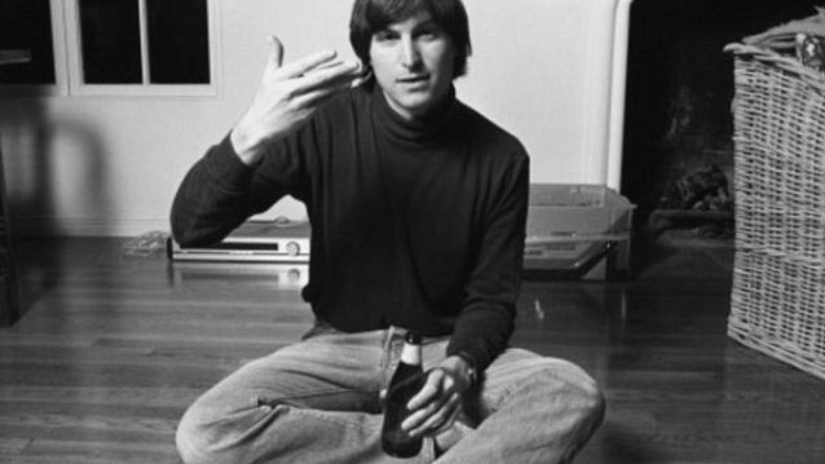 FOTO: Steve Jobs, aşa cum nu l-ai mai văzut