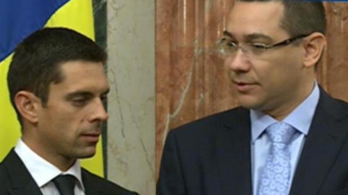 ponta l a premiat pe eduard carol novak primul roman medaliat cu aur la jocurile paralimpice