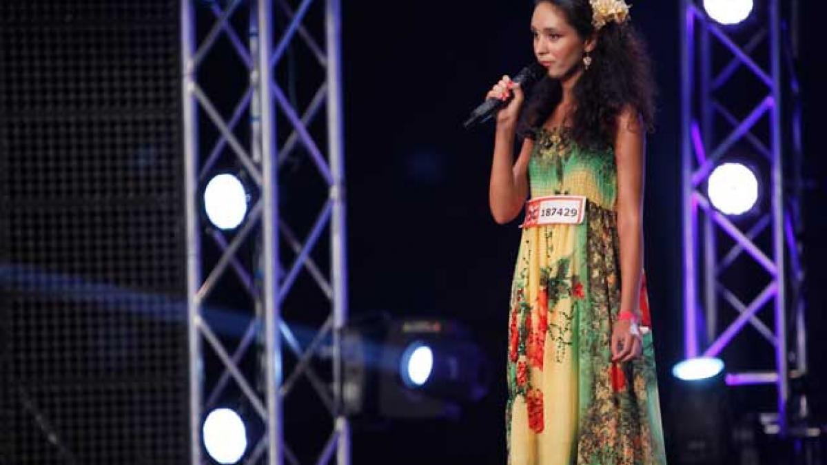 O Shakira de România s-a împotmolit la X Factor