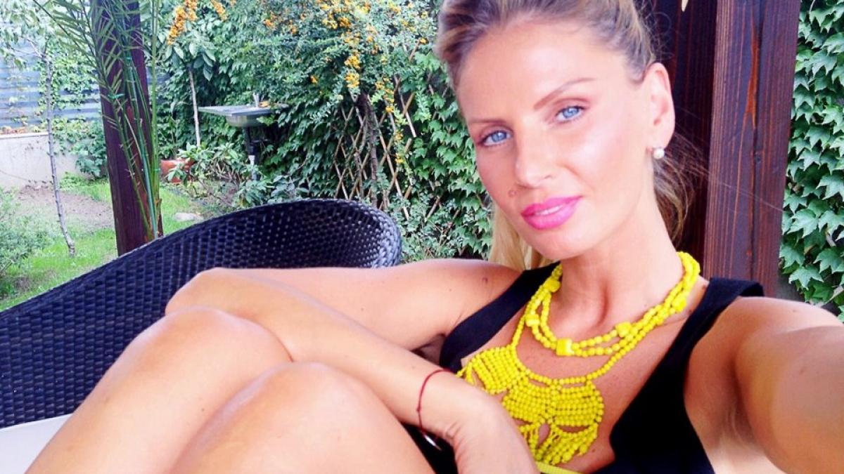 andreea banica se lauda facebook plimbare scuter