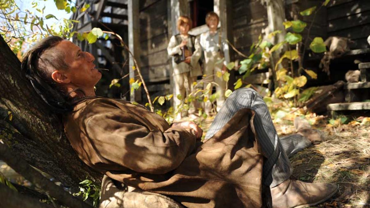 Aventuri cu Tom Sawyer. Un film care ne aduce aminte de copilărie...