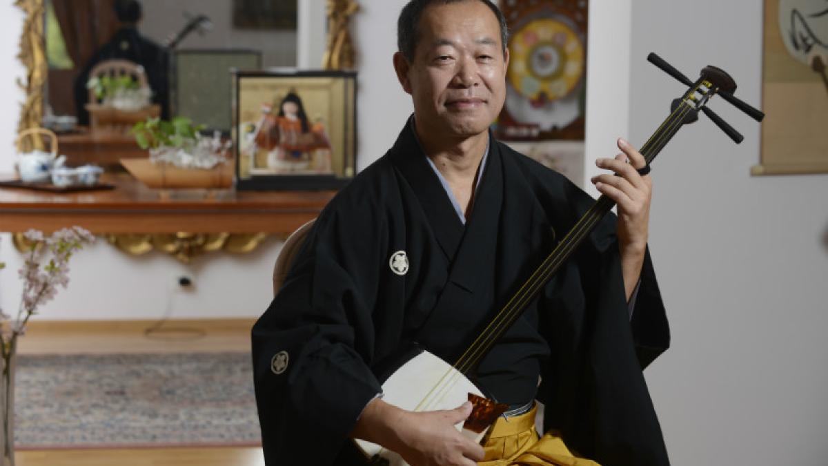El a ales Romania. Yasuyuki Takagi, lecţia de japoneză