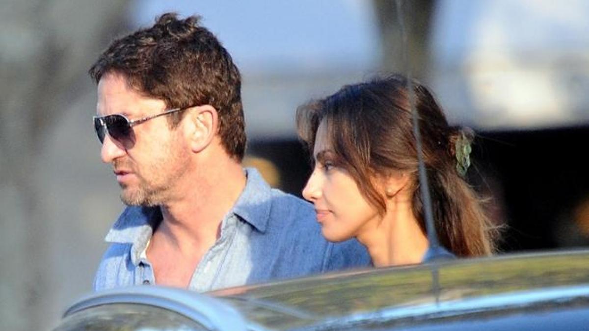 Gerard Butler confirmă relaţia cu frumoasa româncă Mădălina Ghenea: A fost dragoste la prima vedere!