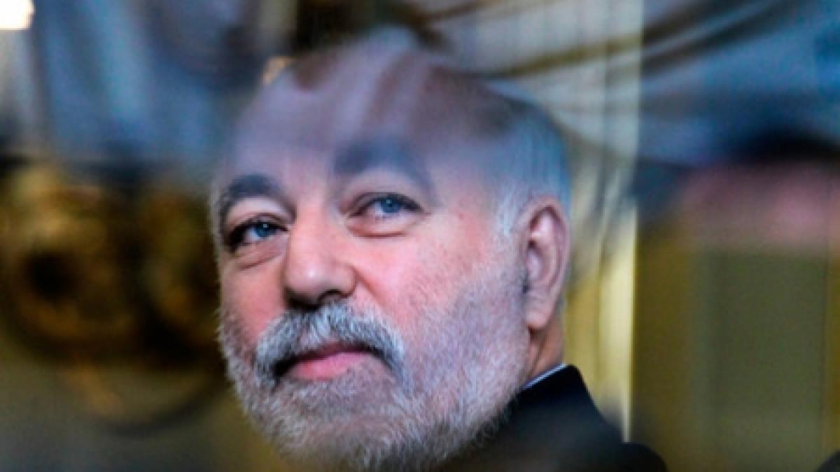 Cum a reușit un rus să câștige 15,5 MILIARDE de dolari dintr-un foc