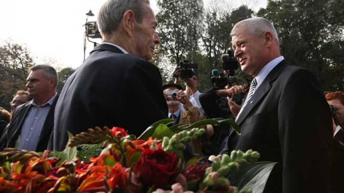Piaţeta Regelui, inagurată în Capitală. Majestatea Sa a împlinit 91 de ani 