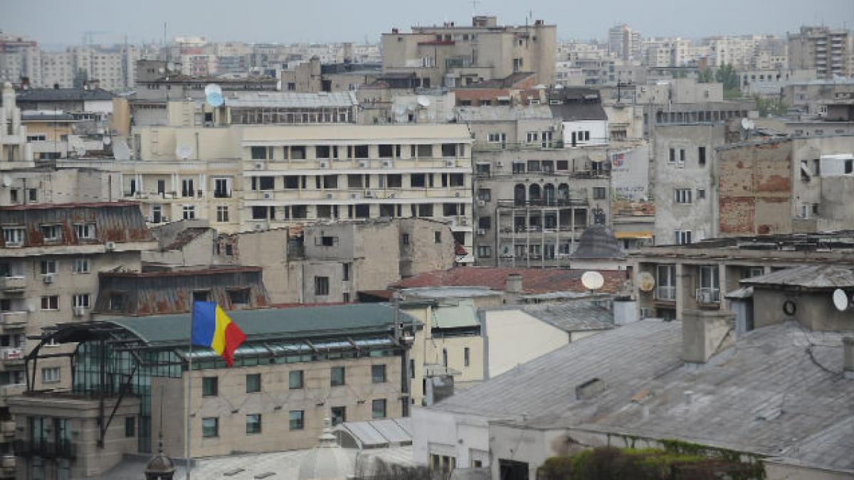 Cei 80 de candidaţi ARD şi USL în Bucureşti au împreună 113 apartamente şi 75 de case
