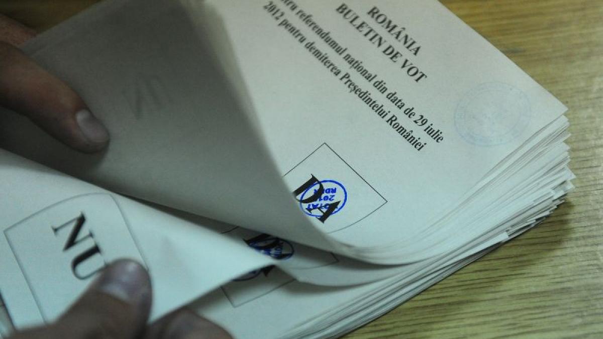 Trei şefi de secţii de votare, inculpaţi pentru FRAUDĂ ELECTORALĂ, deferiţi justiţiei